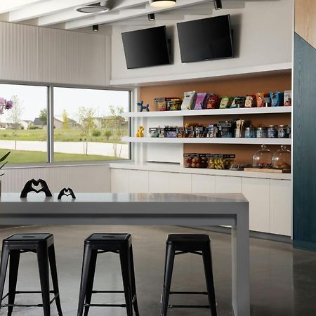 Aloft Waukee Hotel Kültér fotó