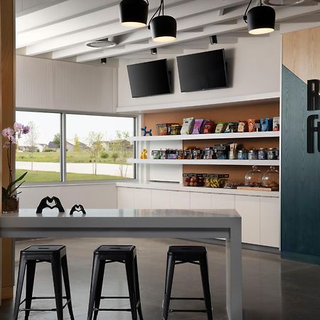 Aloft Waukee Hotel Kültér fotó