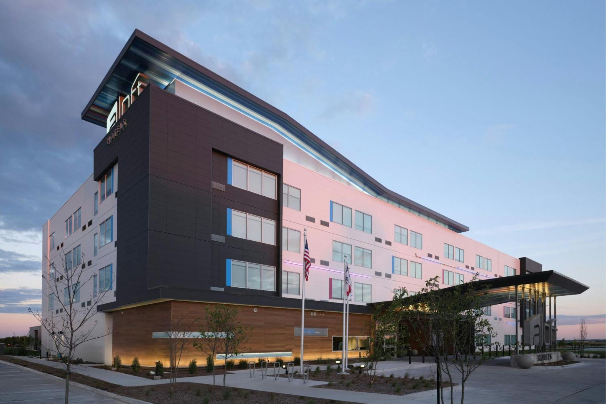 Aloft Waukee Hotel Kültér fotó